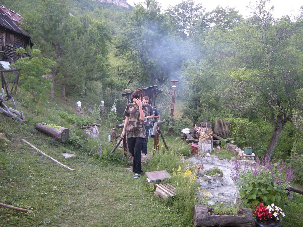 Apartment Cerova Kosa Mokra Gora Luaran gambar